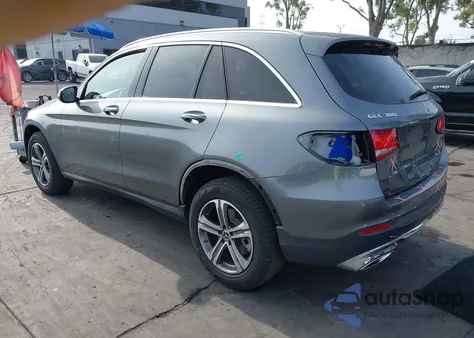 2019 Mercedes-Benz Glc 300 z USA, uszkodzony, nr VIN WDC0G4JB9KV176208